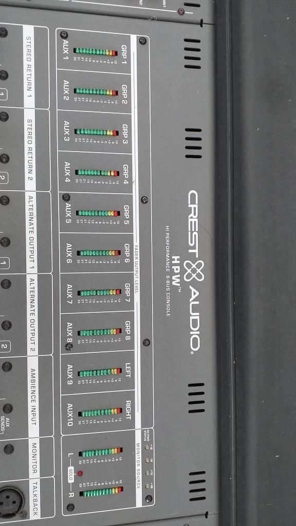 Vendo Consola Cress Audio 40x10