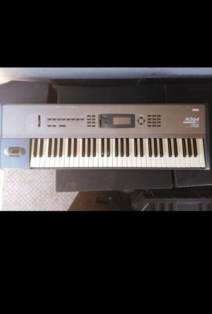 Vendo teclado sintetizador korg N364