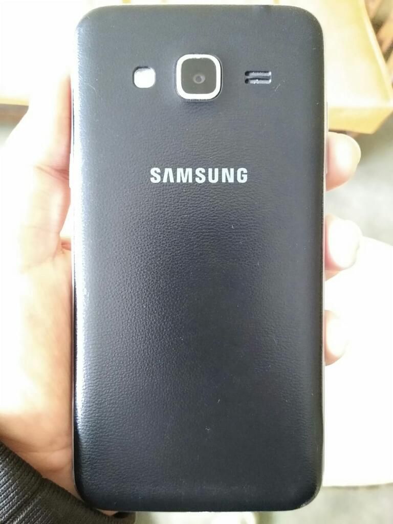 Samsung J)