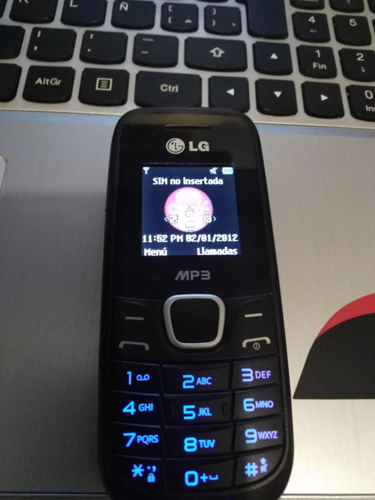 vendo celular basico de claro libre operador mp3 radio