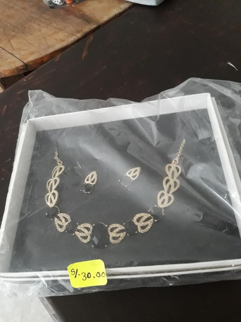 Aretes