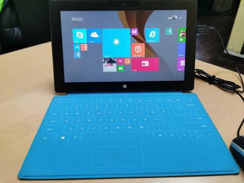 Microsoft Surface 10.6 Laptop-tablet Windows Rt8.1 + Teclado