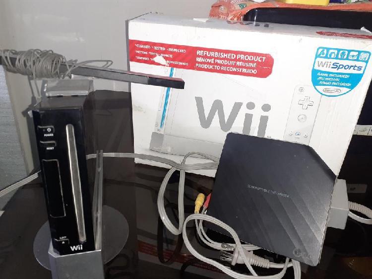 Nintendo Wii Y Lectora Externa de Cds