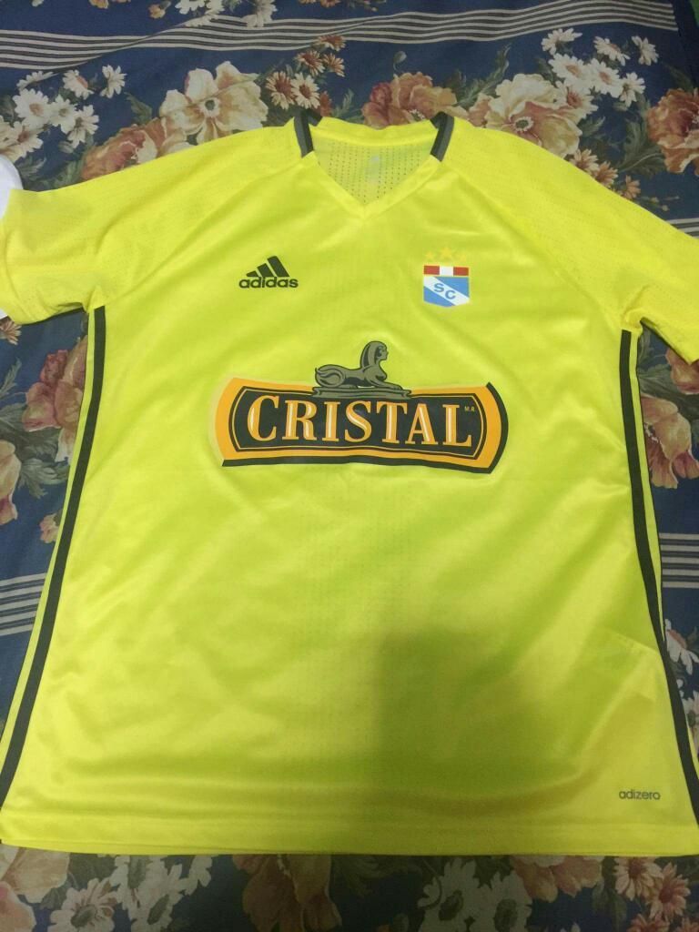 Sporting Cristal Camiseta Amarilla