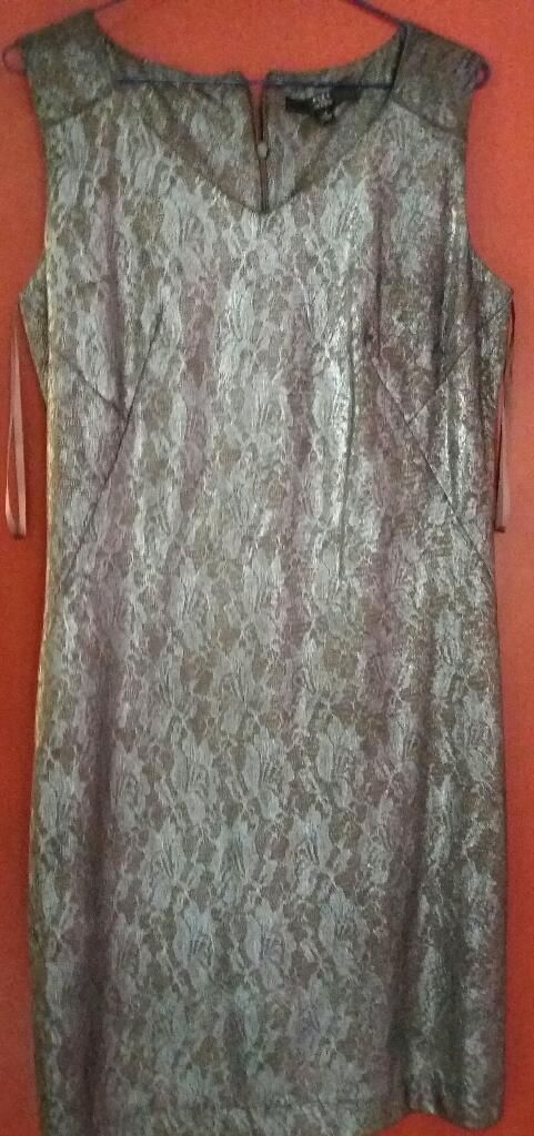 Vendo O Cambio Saquito Y Vestido