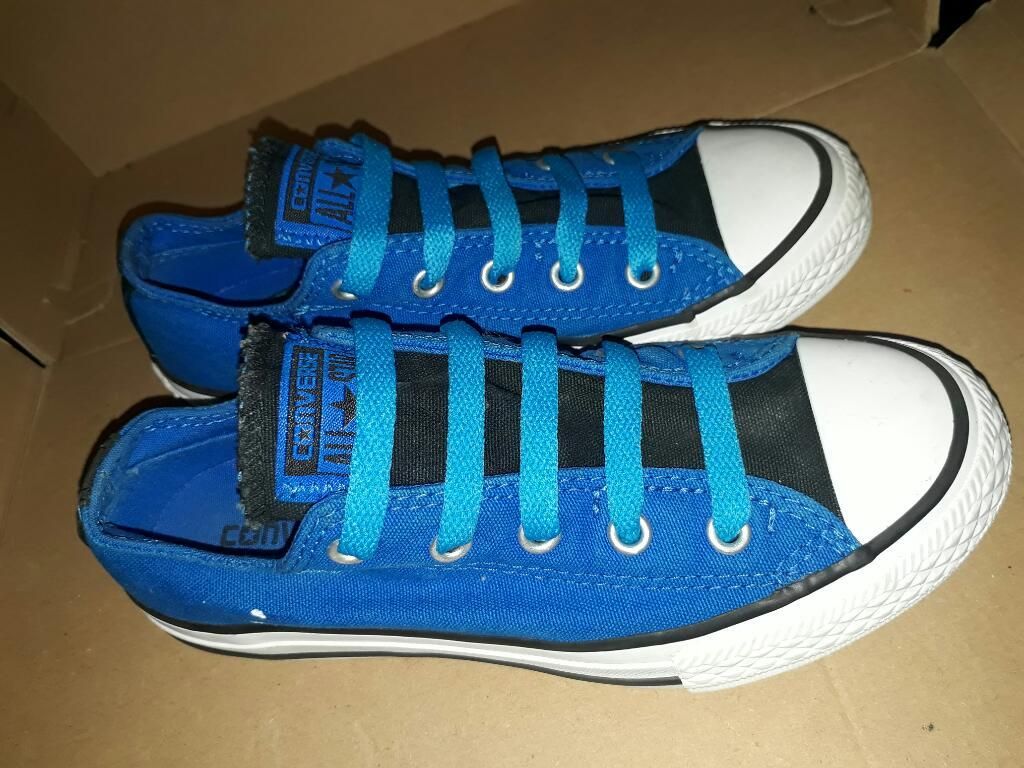 Zapatilla Convers Allstar Talla 32 Usado