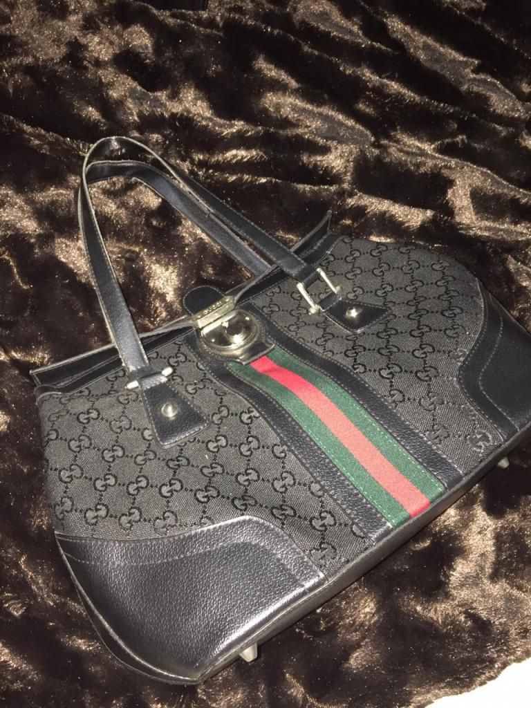 cartera Gucci