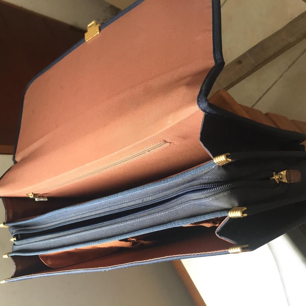 MALETIN p,laptops o documentos azul,maletin