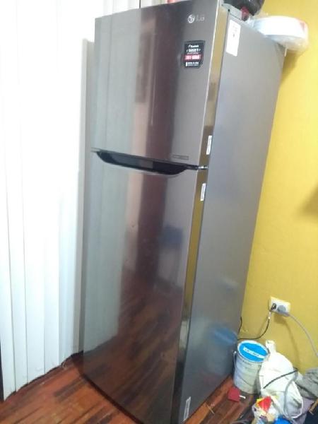 Refrigeradora LG 272 litros 50 K