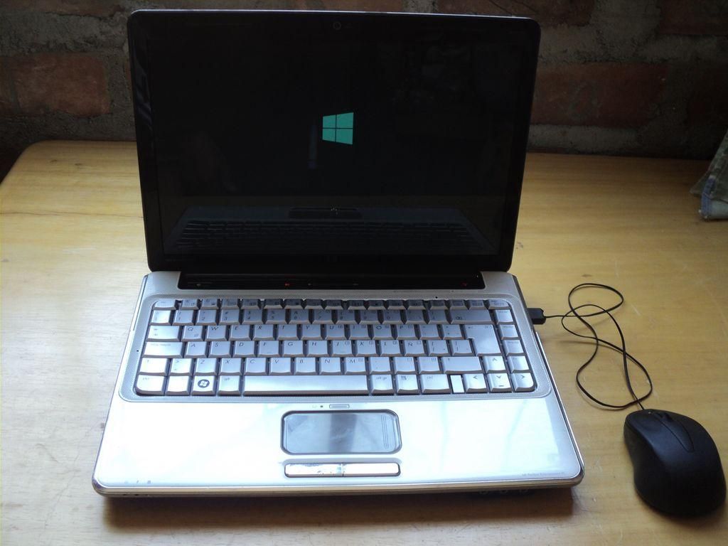 Vendo Mi Laptop HP 14.1 Pulgadas Con Windows 8 Excelente