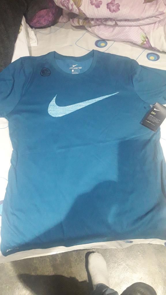 Polo Nike Talla L Original Nuevo