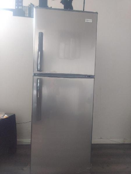 Vendo Refrigedora MIRAY, TV Panasonic