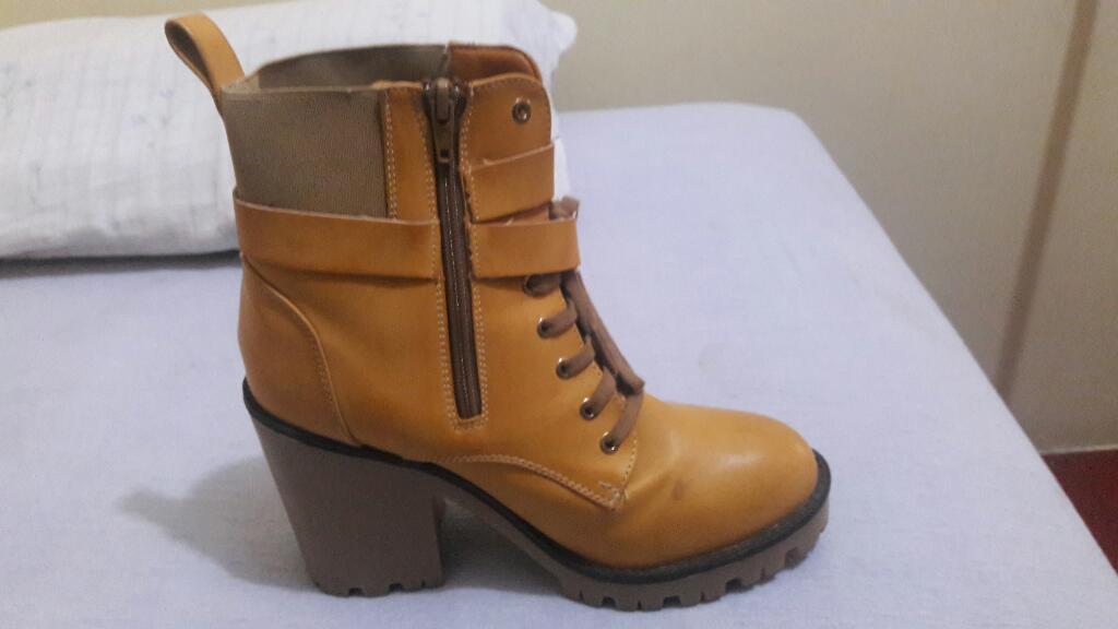 Botas