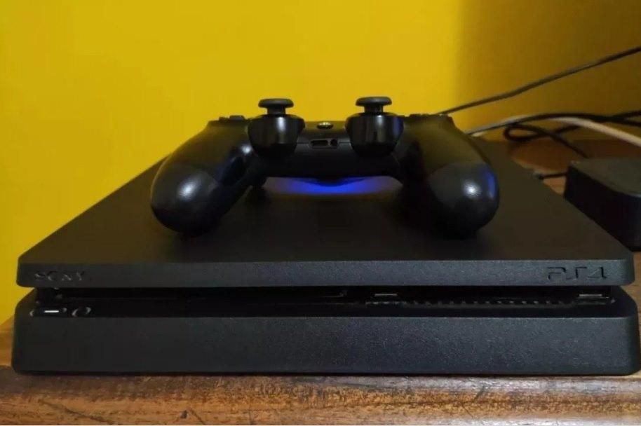 PS4 Slim 1Tb flasheado