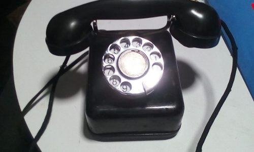 Telefono De Disco Antiguo Con Horqueta De Metal