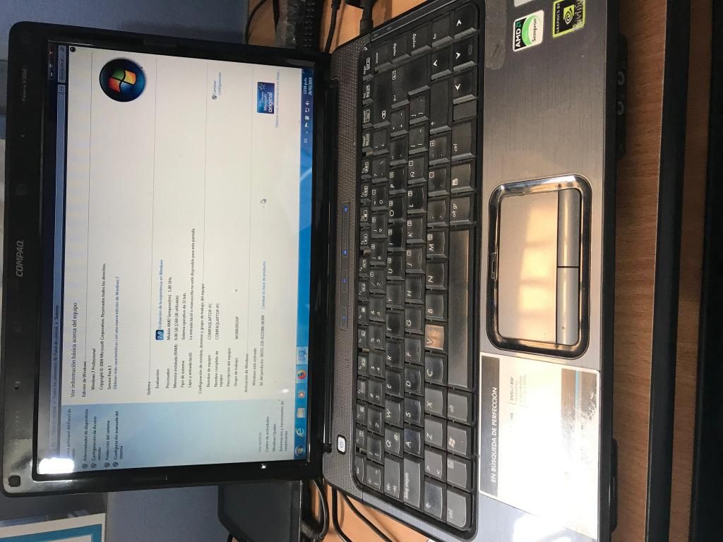 Laptop Compaq Presario V