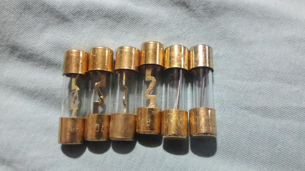 Porta Fusibles para Amplificador