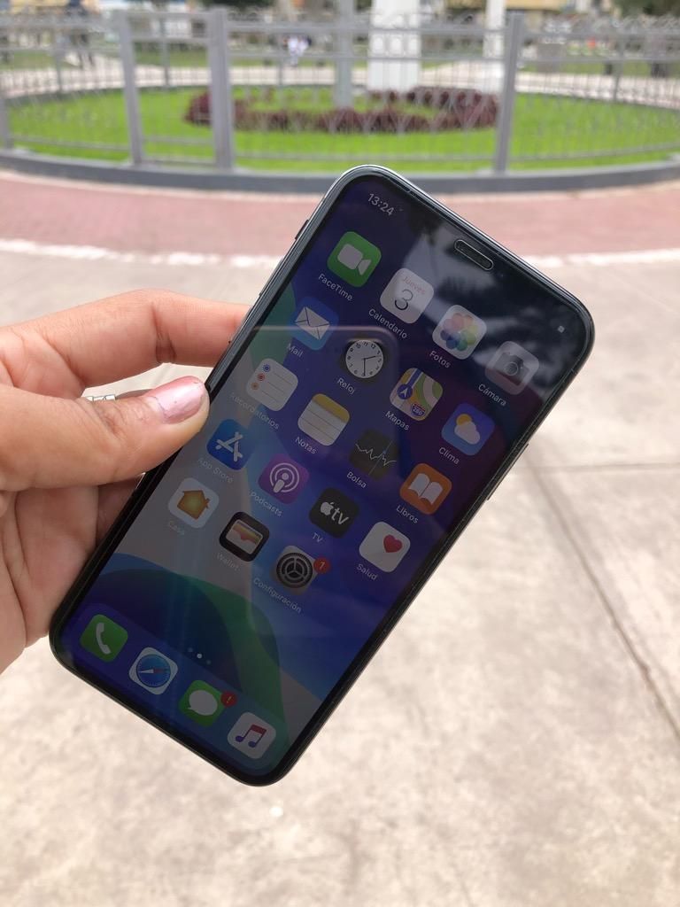 Vendo iPhone X 64GB Impecable