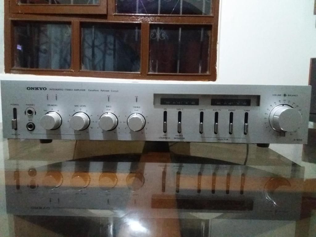 Amplificador Onkyo A-800