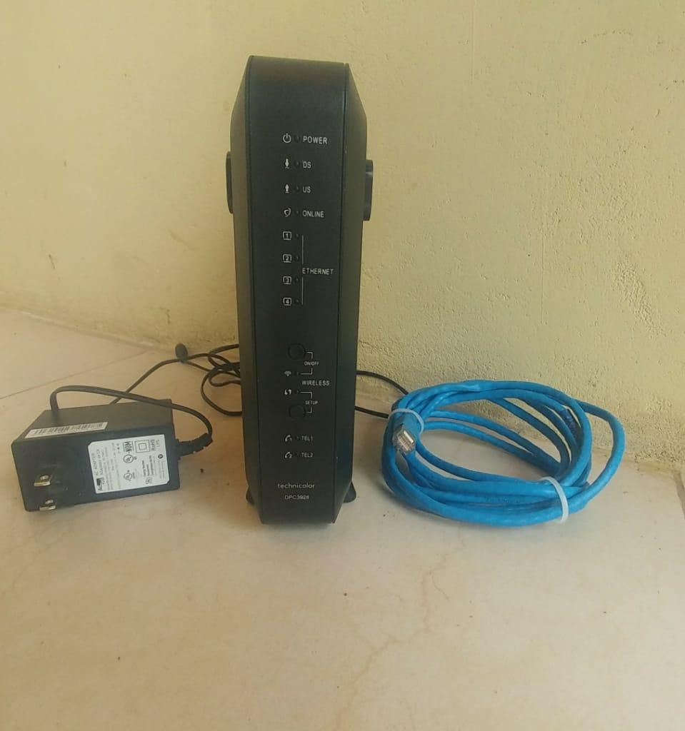 Módem Cisco Technicolor Internet wifi cable