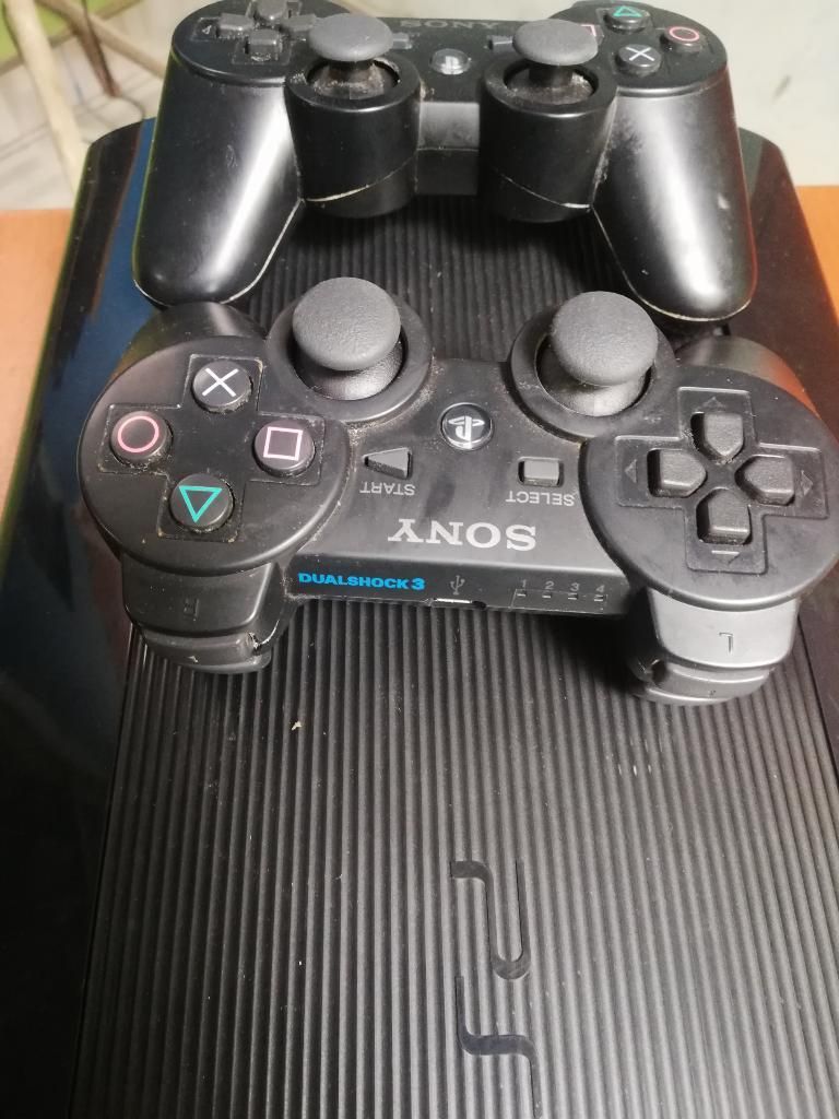 Vendo Ps3 de Poco Uso