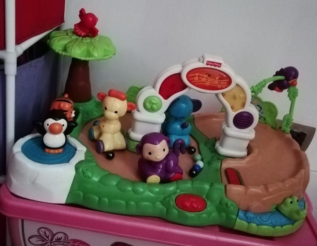 Zoologico Musical Marca Fisher Price