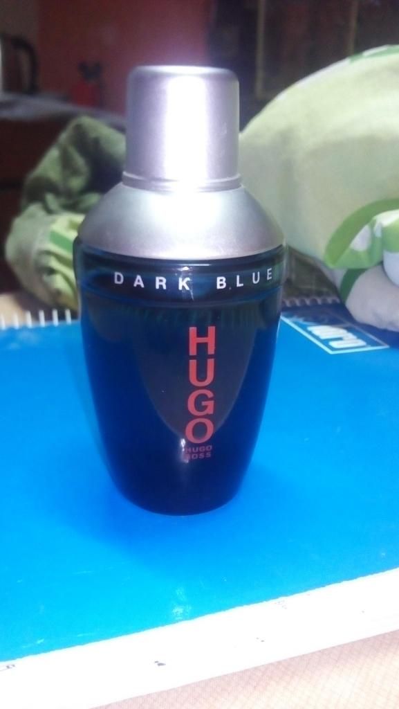Dark blue Hugo Boss 75 ml original sin caja
