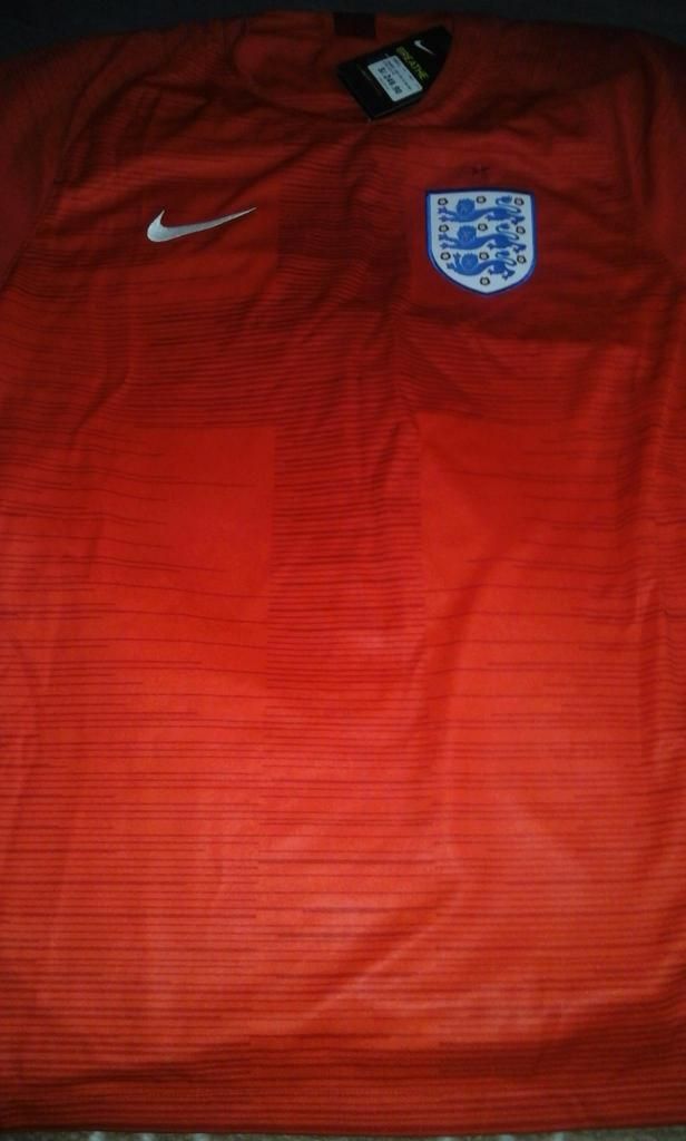 camiseta polo selección Inglaterra nueva original 