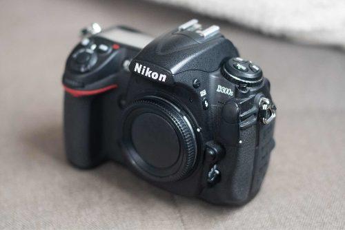 Cámara Nikon D300s Para Repuestos