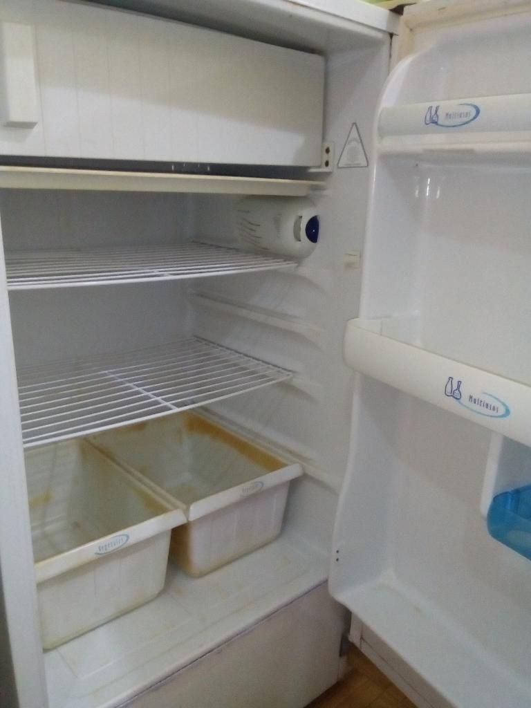 Refrigeradora