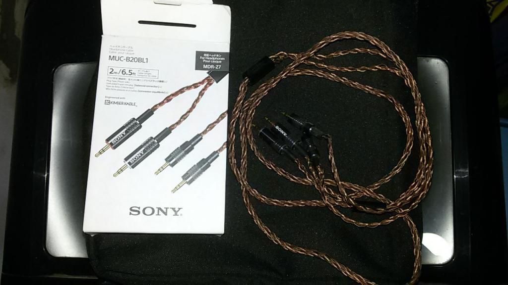 Sony MUC-B20BL1 balance para audifonos Sony MDR Z7