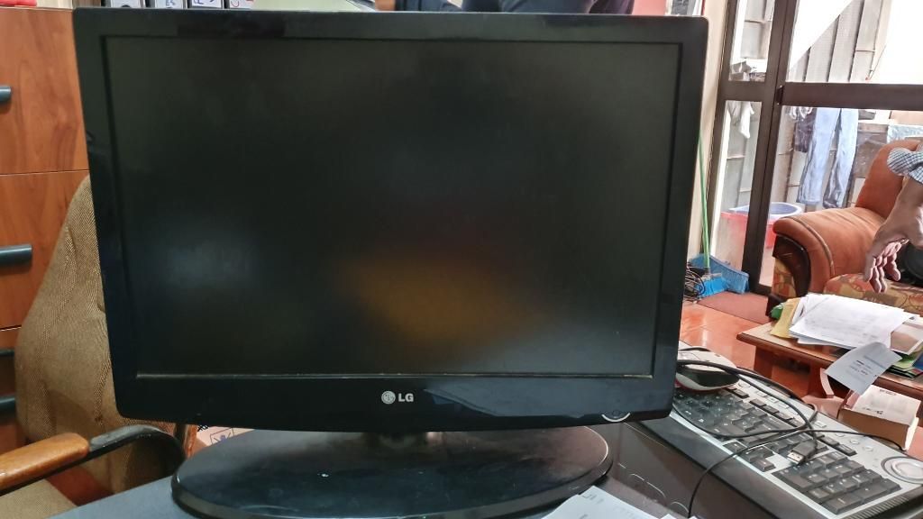 Vendo Televisor Lg de 28''