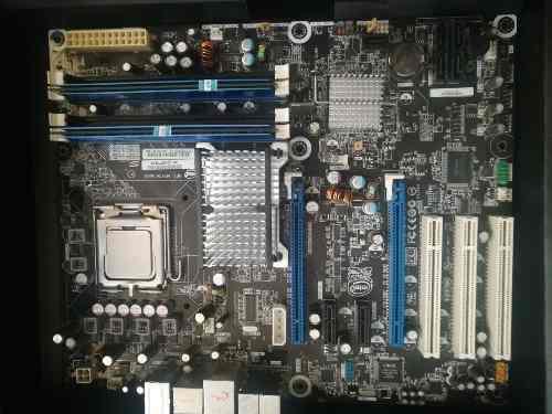 Motherboard Dp45sg Intel Extreme Con Detalle. + 4gb De Ram