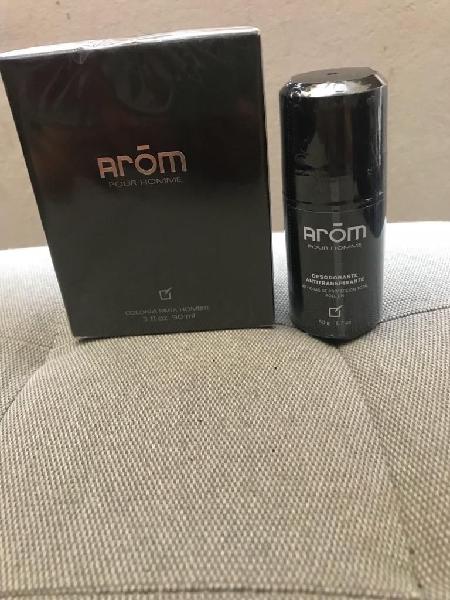 Arom perfume desodorante de Unique