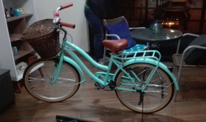 Bicicleta Vintage con canastilla