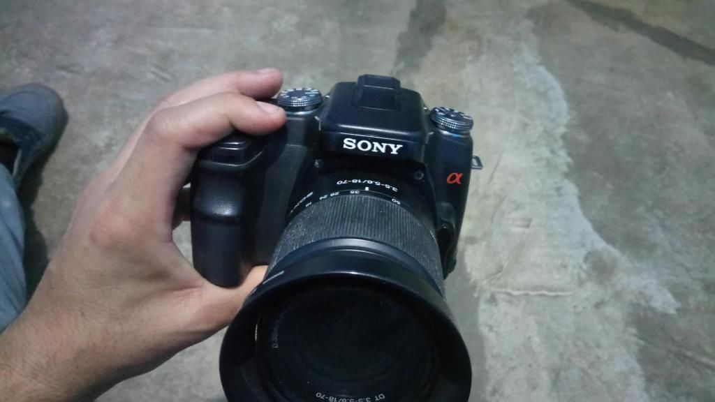 Camara sony alpha a100