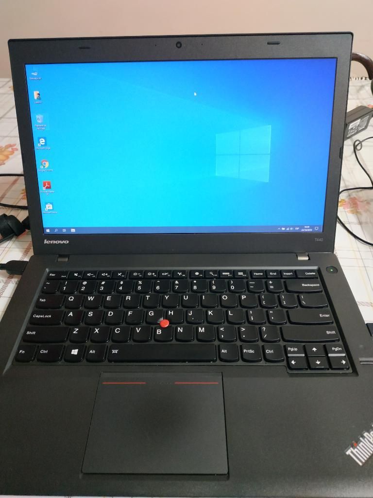 Laptop Lenovo T440 / Core IU / 8GB Ram / 180GB SSD