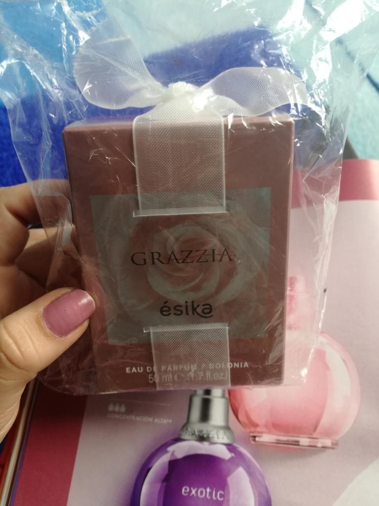 Perfume Grazzia 50ml de Esika Sellada