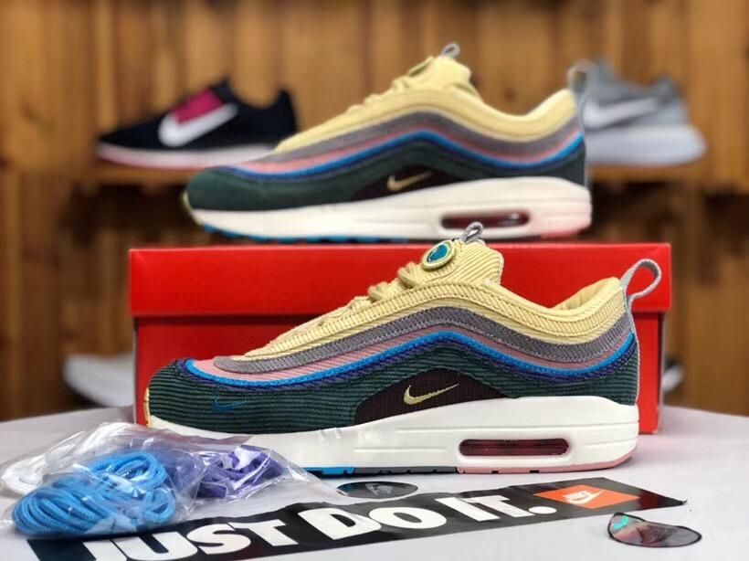 NIKE AIR MAX 97