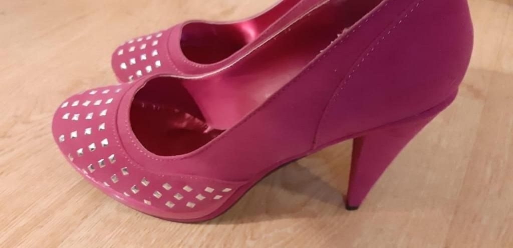 ZAPATO CON PLATAFORMA ROSADO