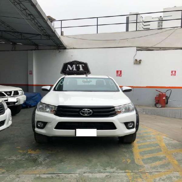 Toyota hi lux 2016 en Lima