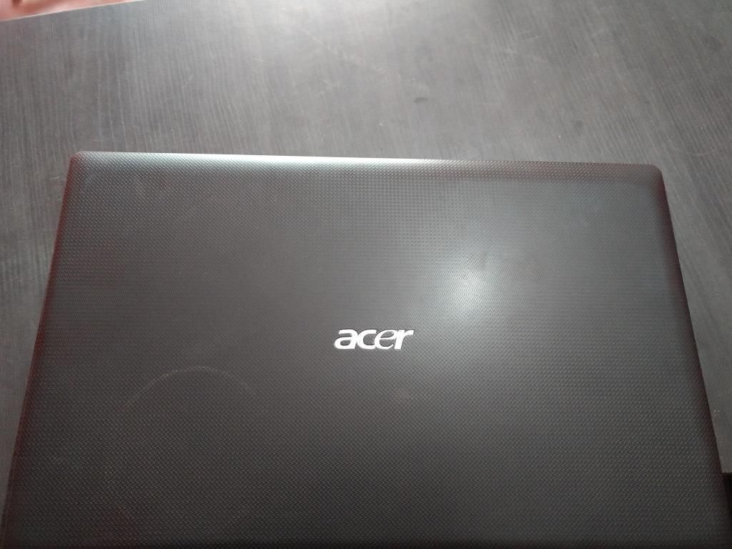 LAPTOP ACER ASPIRE  Series AMD A