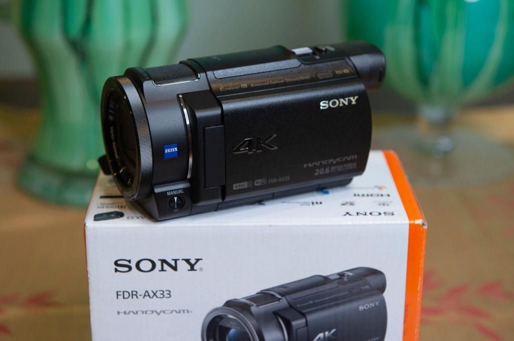 Sony FDRAX33/B 4K con sensor de 1/2.3