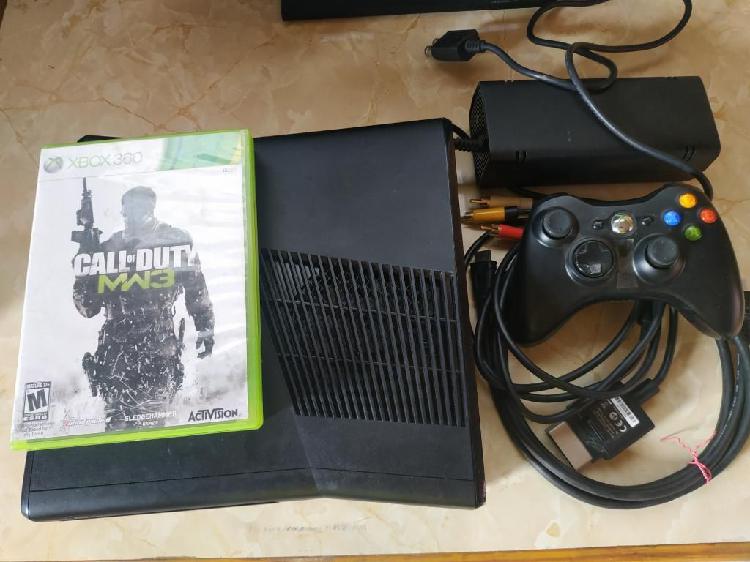 Xbox 360 Slim