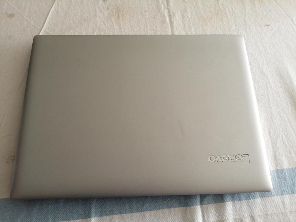 Laptop Lenovo