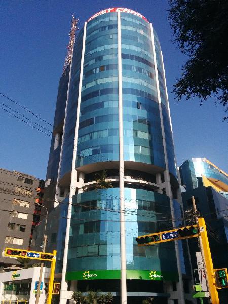 Oficina Amplia en Alquiler Edificio Corporativo Miraflores