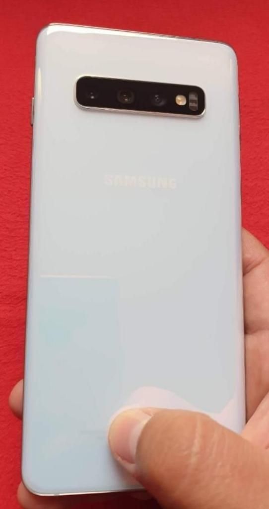 Samsung Galaxy S10 Plus