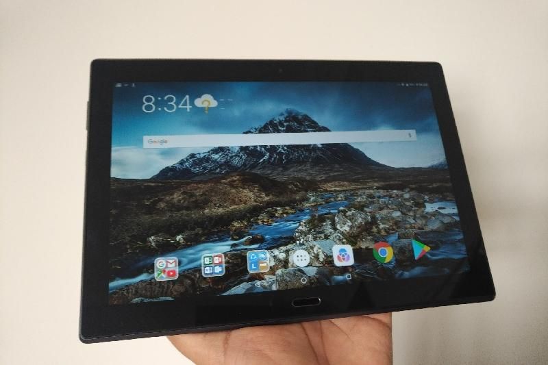 Tablet Lenovo Tab 4 10 Plus. Version LTE