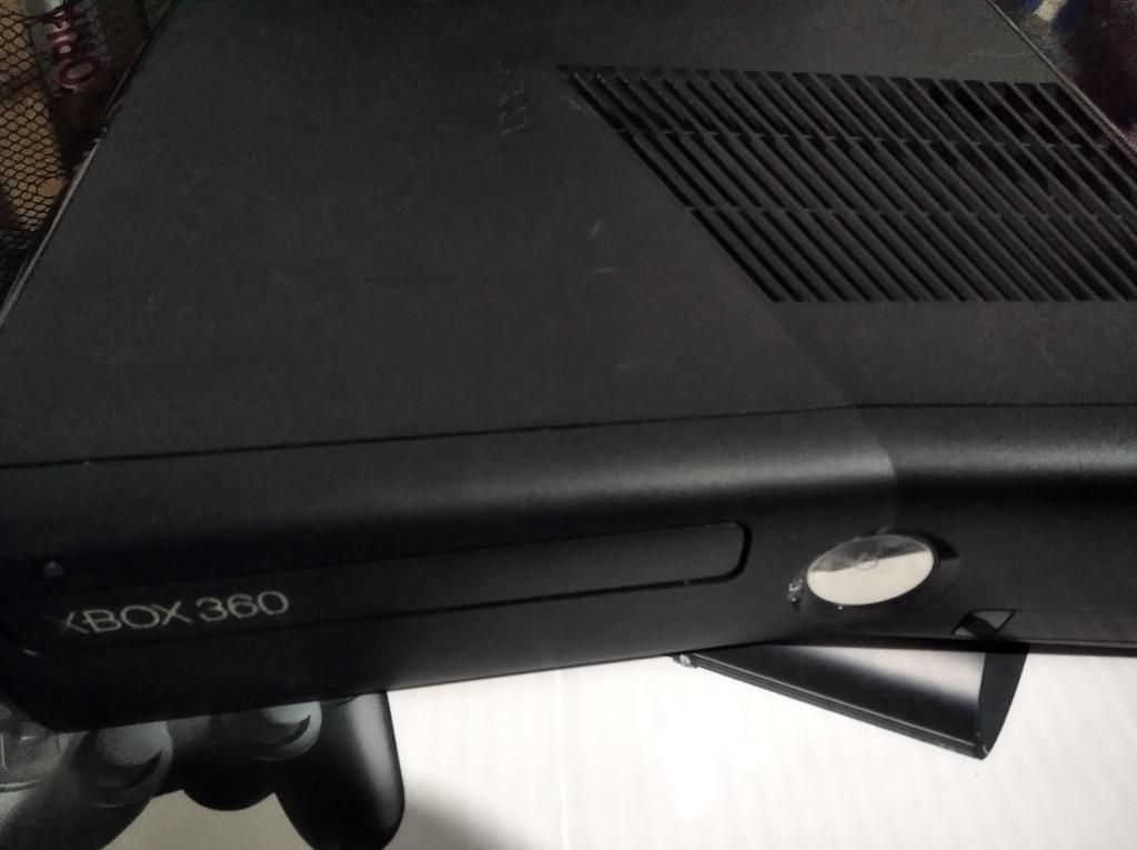 XBOX360 SLIM REMATO