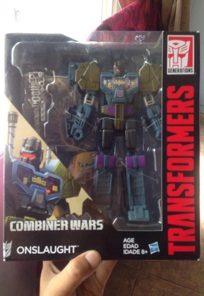 Onslaught Transformers Combiners Wars  HASBRO